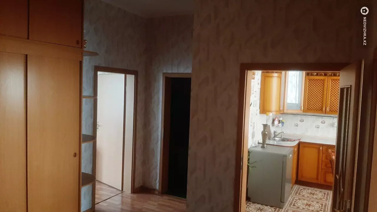 2-комнатная квартира, этаж 1 из 4, 82 м², фотография 5