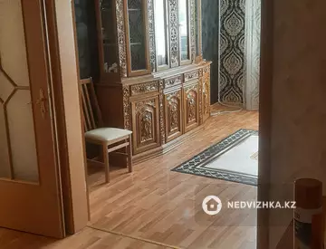 2-комнатная квартира, этаж 1 из 4, 82 м², миниатюра 7