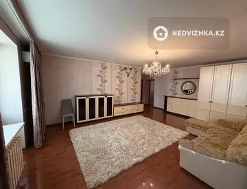 3-комнатная квартира, этаж 3 из 10, 90 м²