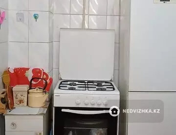 2-комнатная квартира, этаж 2 из 2, 50 м²