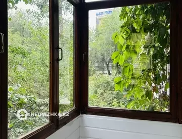 1-комнатная квартира, этаж 2 из 5, 33 м², миниатюра 8