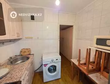 1-комнатная квартира, этаж 2 из 4, 32 м²