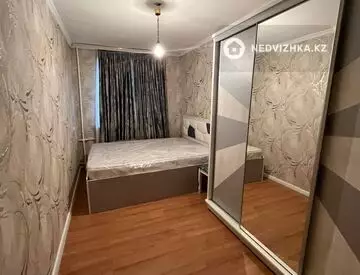 3-комнатная квартира, этаж 1 из 4, 60 м², На длительный срок, миниатюра 3