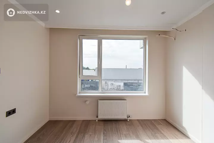 1-комнатная квартира, этаж 2 из 6, 34 м², фотография 2