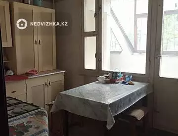 3-комнатная квартира, этаж 1 из 9, 66 м², миниатюра 7