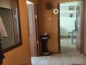 3-комнатная квартира, этаж 1 из 9, 66 м², миниатюра 9
