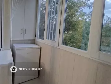 3-комнатная квартира, этаж 4 из 4, 60 м², миниатюра 7