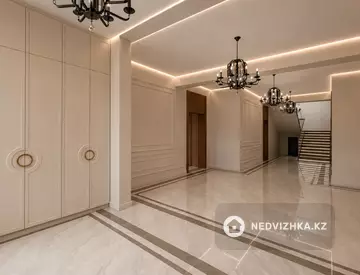 6-бөлмелі үй, 16 соттық, 613 м², 2-нобай