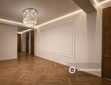 6-бөлмелі үй, 16 соттық, 613 м², 3-нобай