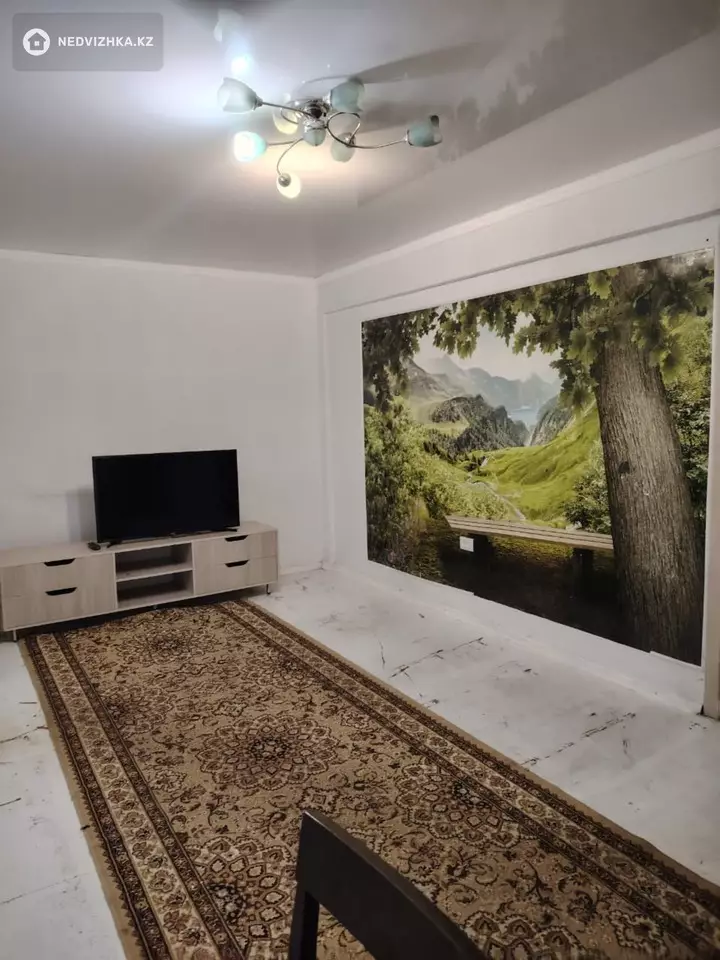 3-комнатная квартира, этаж 1 из 5, 58 м², фотография 3