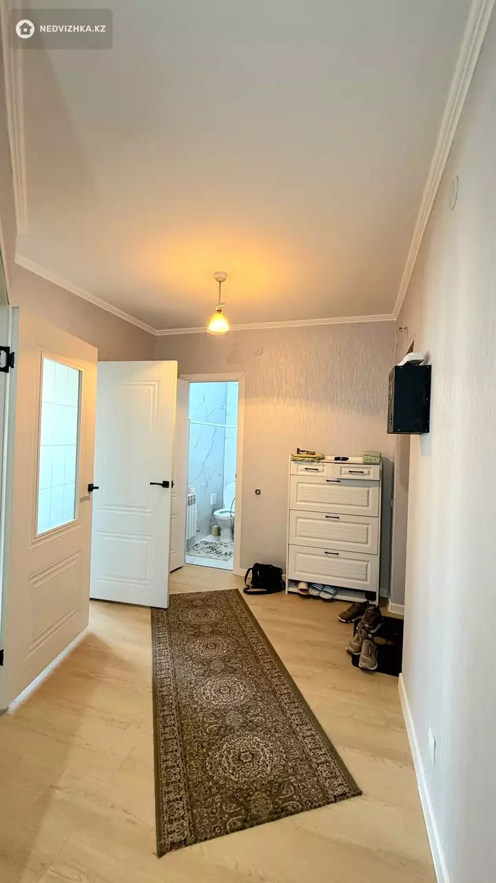 2-комнатная квартира, этаж 4 из 5, 55 м², фотография 5