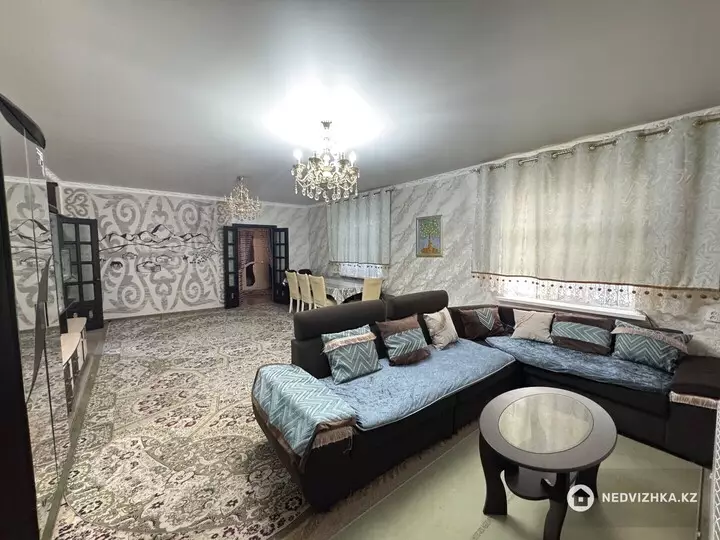 5-комнатная часть дома, 6 соток, 160 м², фотография 2