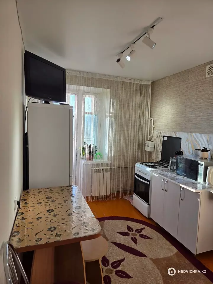 2-комнатная квартира, этаж 7 из 9, 54 м², фотография 3