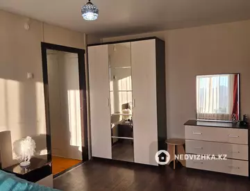 2-комнатная квартира, этаж 7 из 9, 54 м², миниатюра 9
