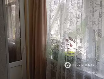 3-комнатная квартира, этаж 3 из 5, 70 м², миниатюра 11