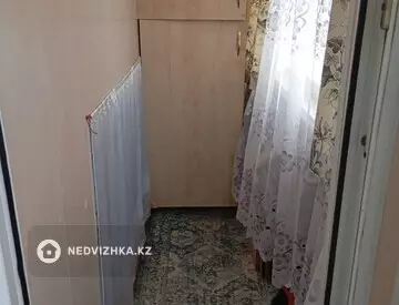 3-комнатная квартира, этаж 3 из 5, 70 м², миниатюра 12