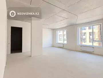4-комнатная квартира, этаж 6 из 9, 132 м²