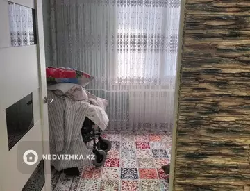 3-комнатная квартира, этаж 9 из 9, 69 м², миниатюра 12