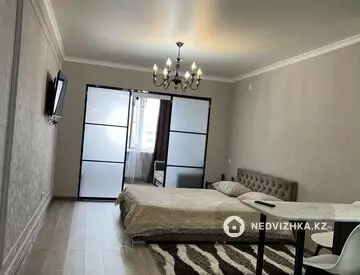 2-комнатная квартира, этаж 3 из 5, 50 м², Посуточно