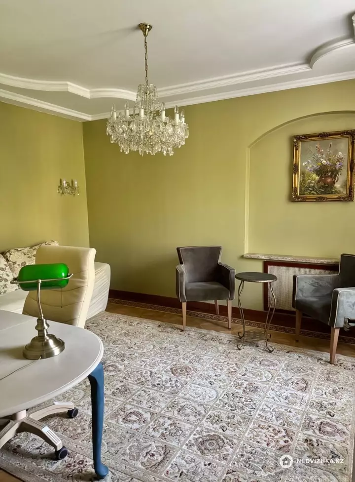 7-комнатный дом, 8.5 соток, 280 м², фотография 3