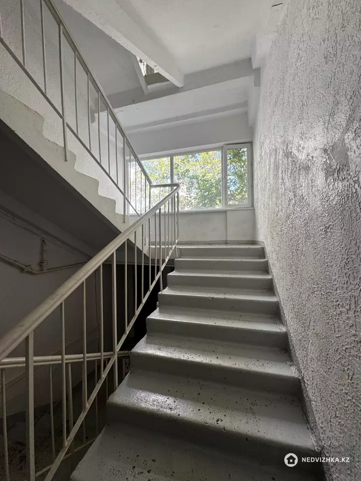 1-комнатная квартира, этаж 5 из 5, 30 м², фотография 4