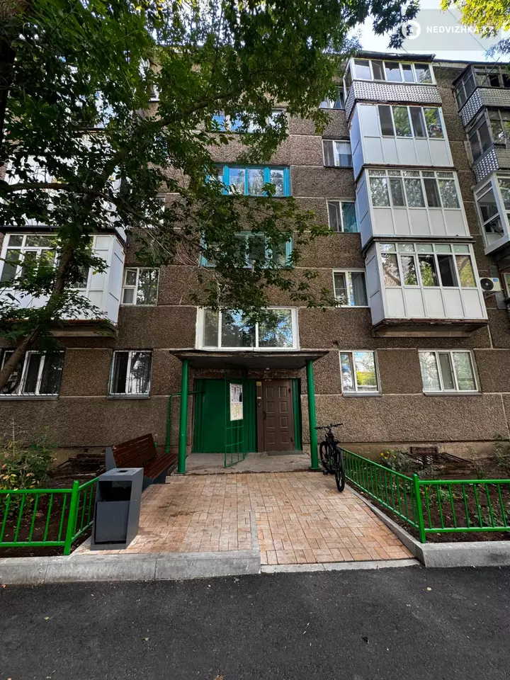 1-комнатная квартира, этаж 5 из 5, 30 м², фотография 5