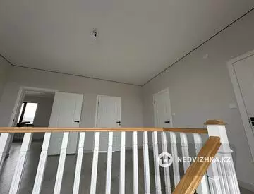 6-комнатный дом, 7 соток, 230 м²