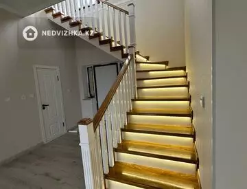 6-бөлмелі үй, 7 соттық, 230 м², 6-нобай