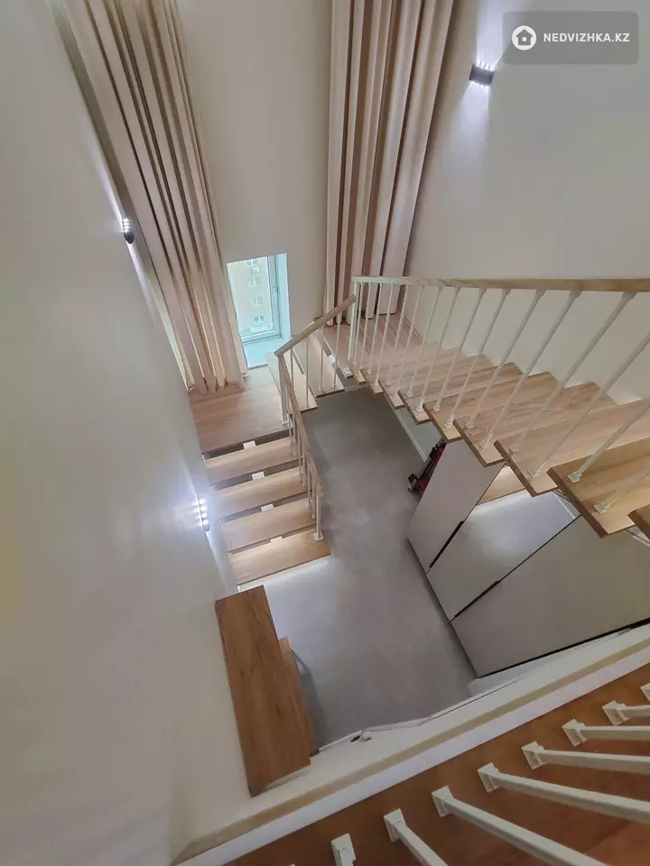 4-комнатная квартира, этаж 12 из 13, 153 м², фотография 5