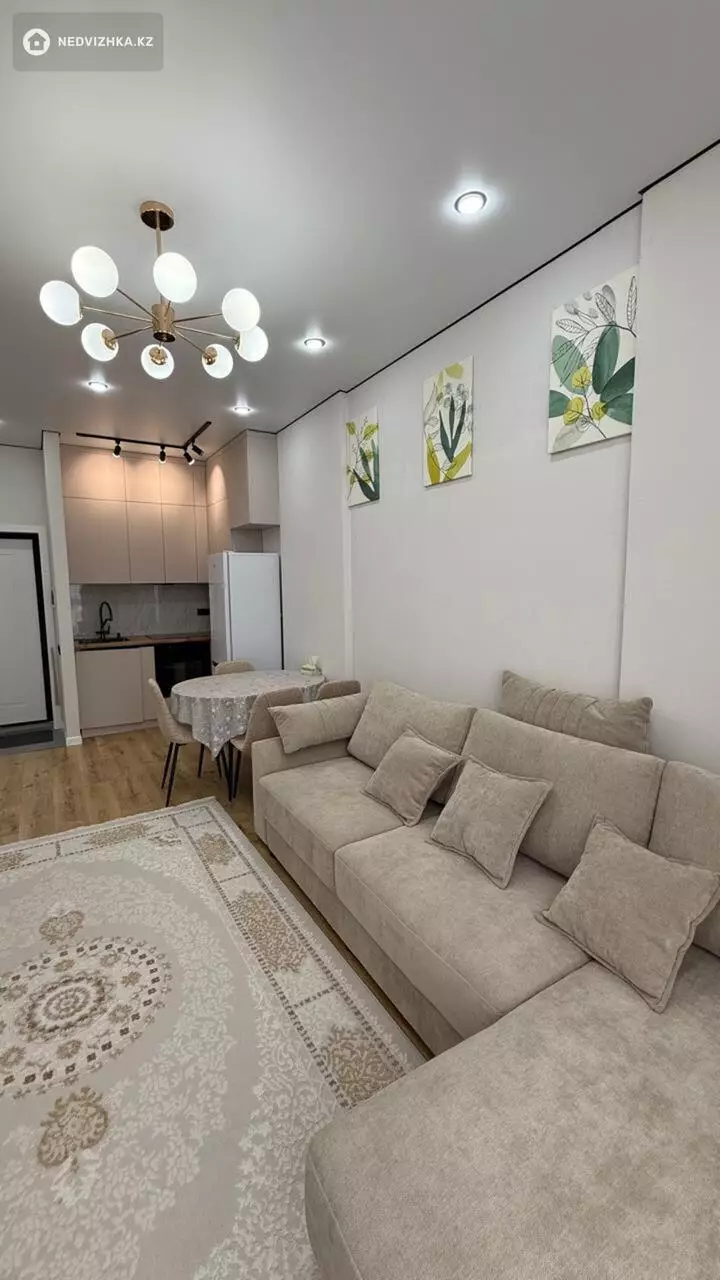 2-комнатная квартира, этаж 4 из 16, 40 м², фотография 3