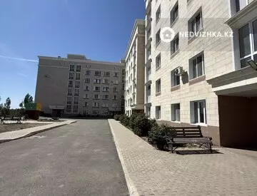 3-бөлмелі пәтер, қабат 6 барлық қабат саны 7, 82 м², 3-нобай
