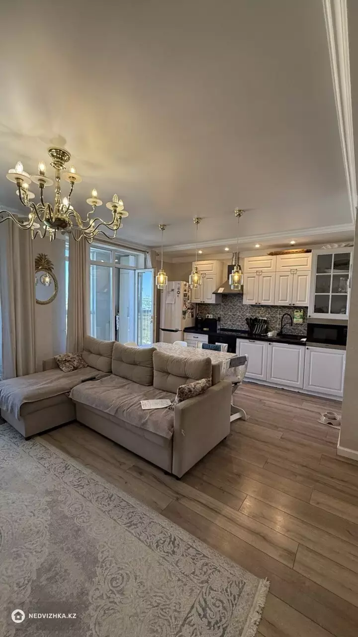 3-комнатная квартира, этаж 6 из 7, 82 м², фотография 4