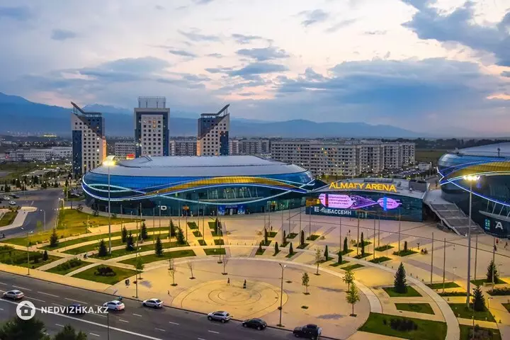 2-комнатная квартира, этаж 1 из 12, 59 м², фотография 2