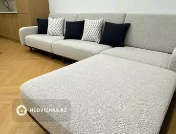 3-комнатная квартира, этаж 8 из 17, 77 м², миниатюра 5