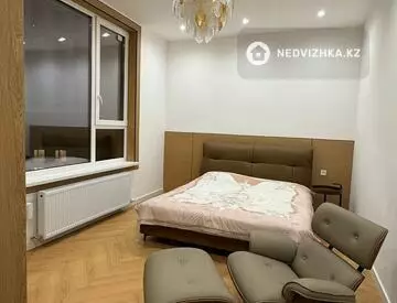 3-комнатная квартира, этаж 8 из 17, 77 м², миниатюра 6