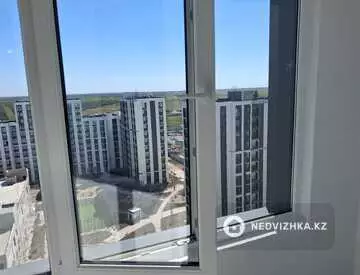 1-комнатная квартира, этаж 14 из 17, 34 м², миниатюра 9