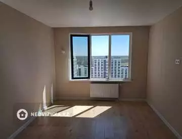 1-комнатная квартира, этаж 14 из 17, 34 м², миниатюра 1