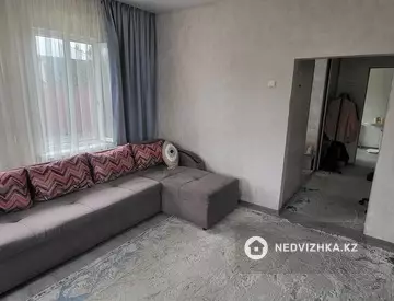 2-комнатная часть дома, 6.5 соток, 49 м²