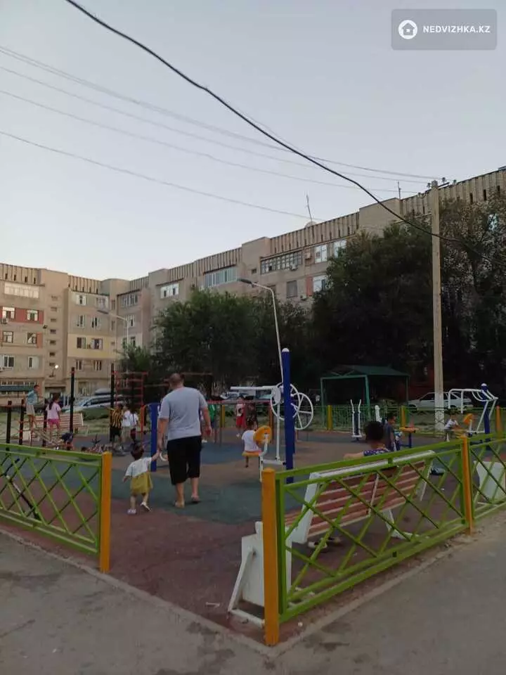 3-комнатная квартира, этаж 4 из 5, 68 м², На длительный срок, 2-фотосурет