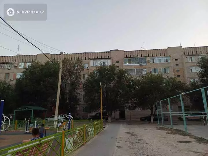 3-комнатная квартира, этаж 4 из 5, 68 м², На длительный срок, 3-фотосурет