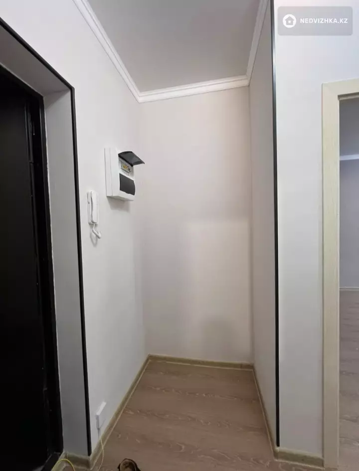 1-комнатная квартира, этаж 1 из 9, 41 м², фотография 4