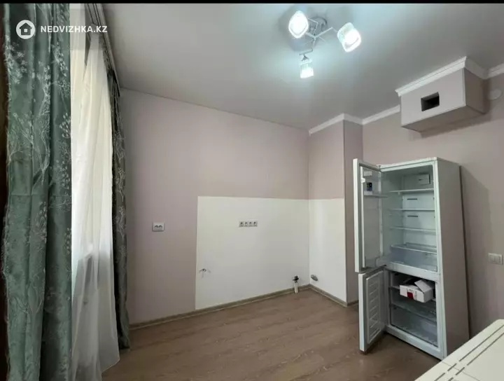 1-комнатная квартира, этаж 1 из 9, 41 м², фотография 5