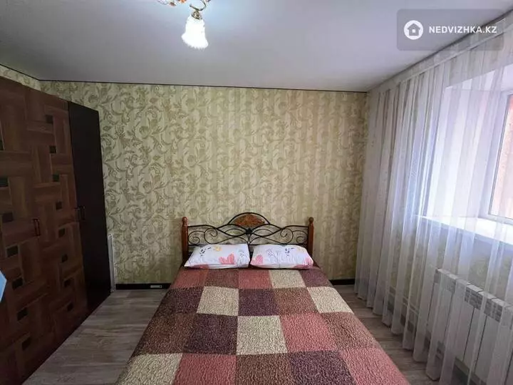 2-комнатная квартира, этаж 8 из 9, 50 м², фотография 4