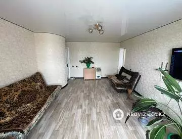 2-комнатная квартира, этаж 8 из 9, 50 м², миниатюра 6