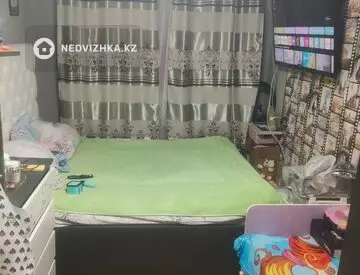 3-комнатная квартира, этаж 2 из 5, 61 м², миниатюра 2