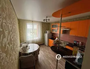 2-комнатная квартира, этаж 8 из 9, 50 м², миниатюра 9