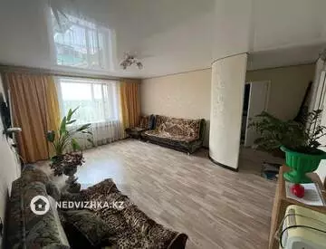 2-комнатная квартира, этаж 8 из 9, 50 м², миниатюра 12
