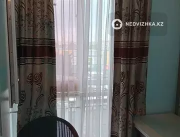 1-комнатная квартира, этаж 6 из 24, 43 м², миниатюра 7