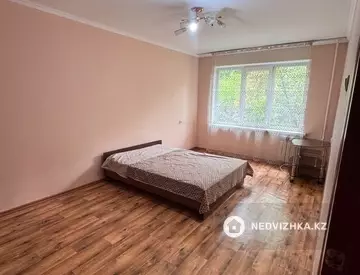 3-комнатная квартира, этаж 2 из 4, 62 м², миниатюра 7