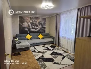 2-комнатная квартира, этаж 1 из 9, 52 м², Посуточно, миниатюра 6